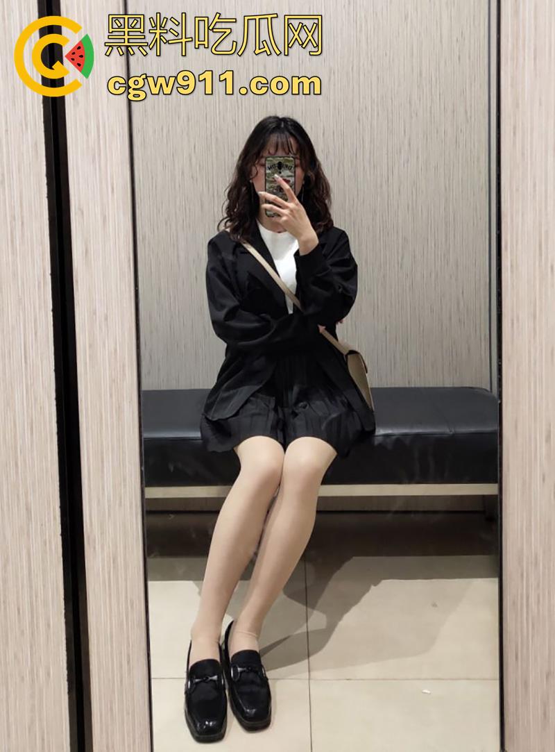 杭州骚逼语文老师【魏雨静】背着男友偷情体育老师，性爱自拍被男友发现曝光，口技一流，疑似被爆菊叫声凄惨！-2