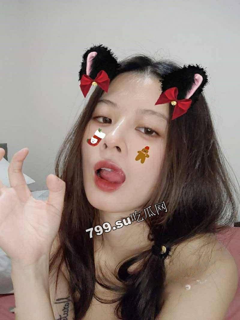 精品泄密！四位美女小姐姐私密视频流出 均有露脸 玩的就是真实-8