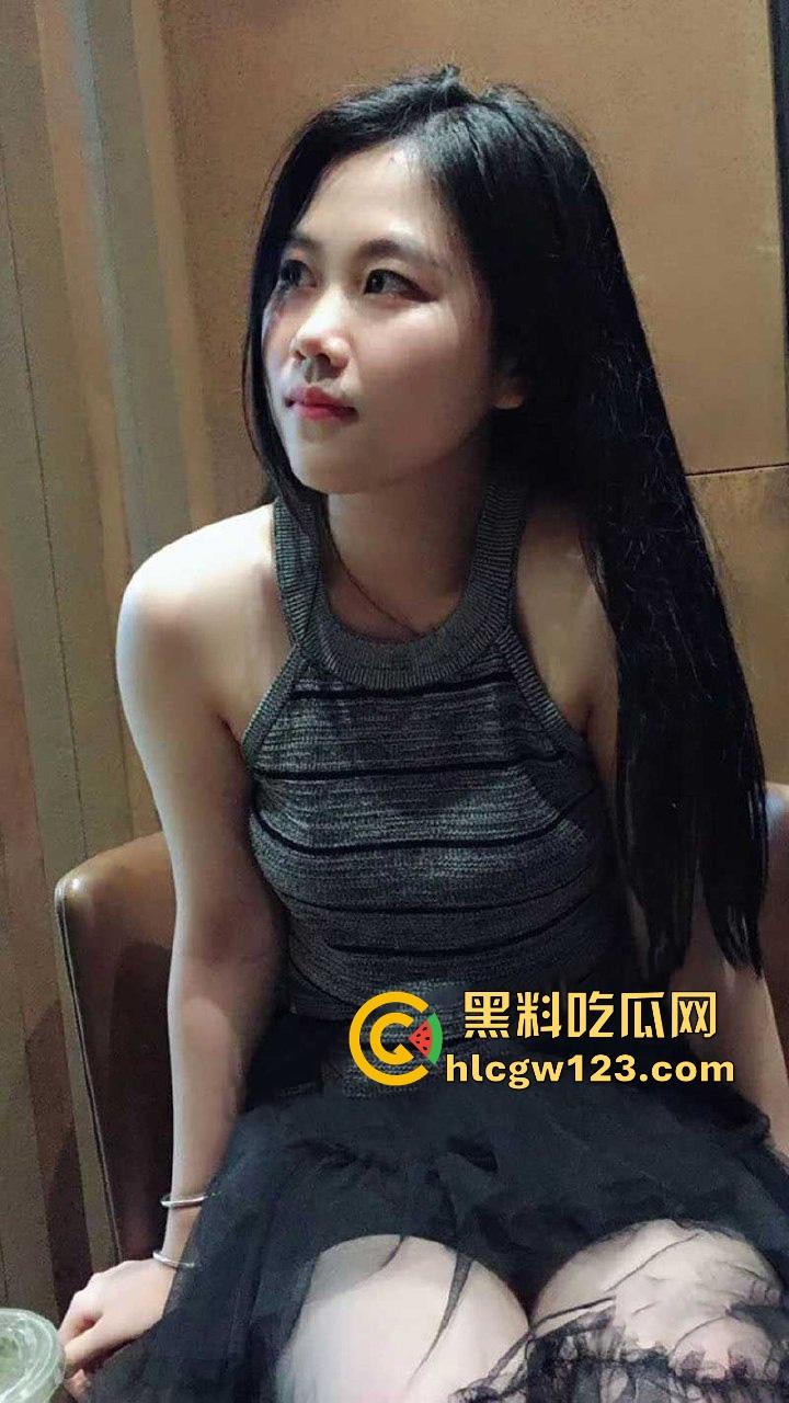 00后极品反差婊性爱视频曝光  清纯外表下是条淫荡母狗  渣男前任分手后泄密大尺度露脸视频！-2