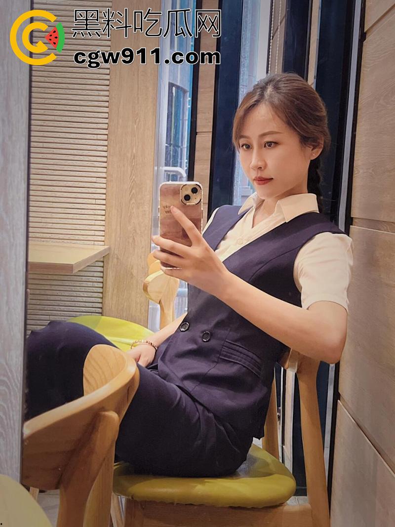 超精彩母子乱伦合集，肥臀长腿性感美母，被儿子打桩啪啪，爆操一线天肥穴，这辣妈在少妇界绝对天花板！-2